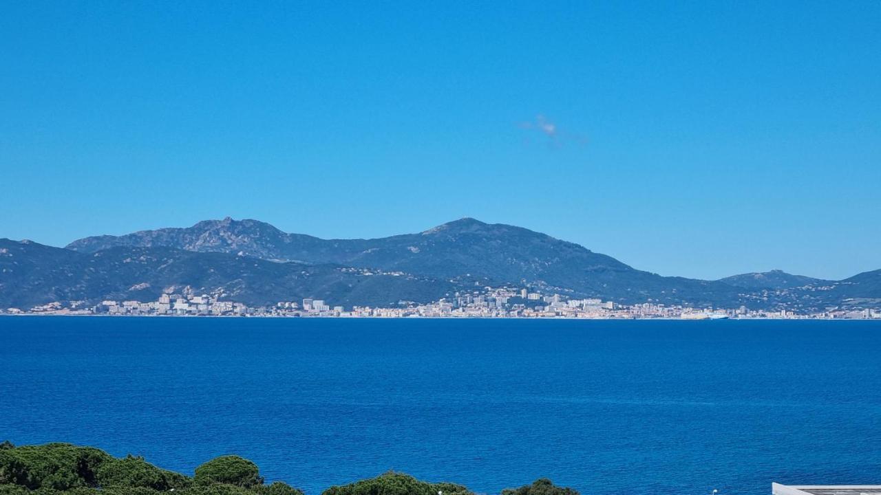 Superbe Appartement T3 Face Mer Baie Ajaccio Pietrosella Exterior foto
